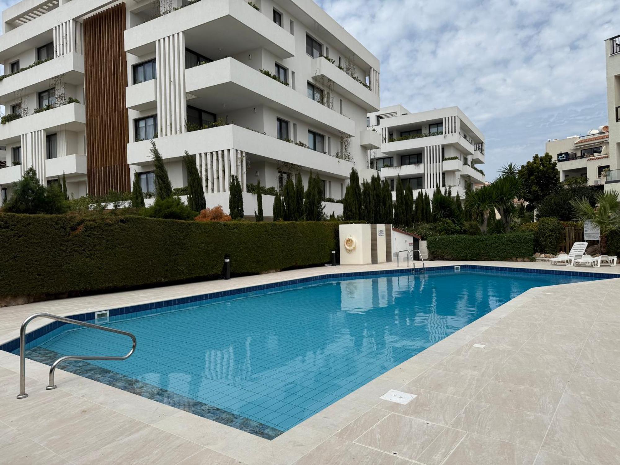 Kings Avenue - Natalia's Pafos