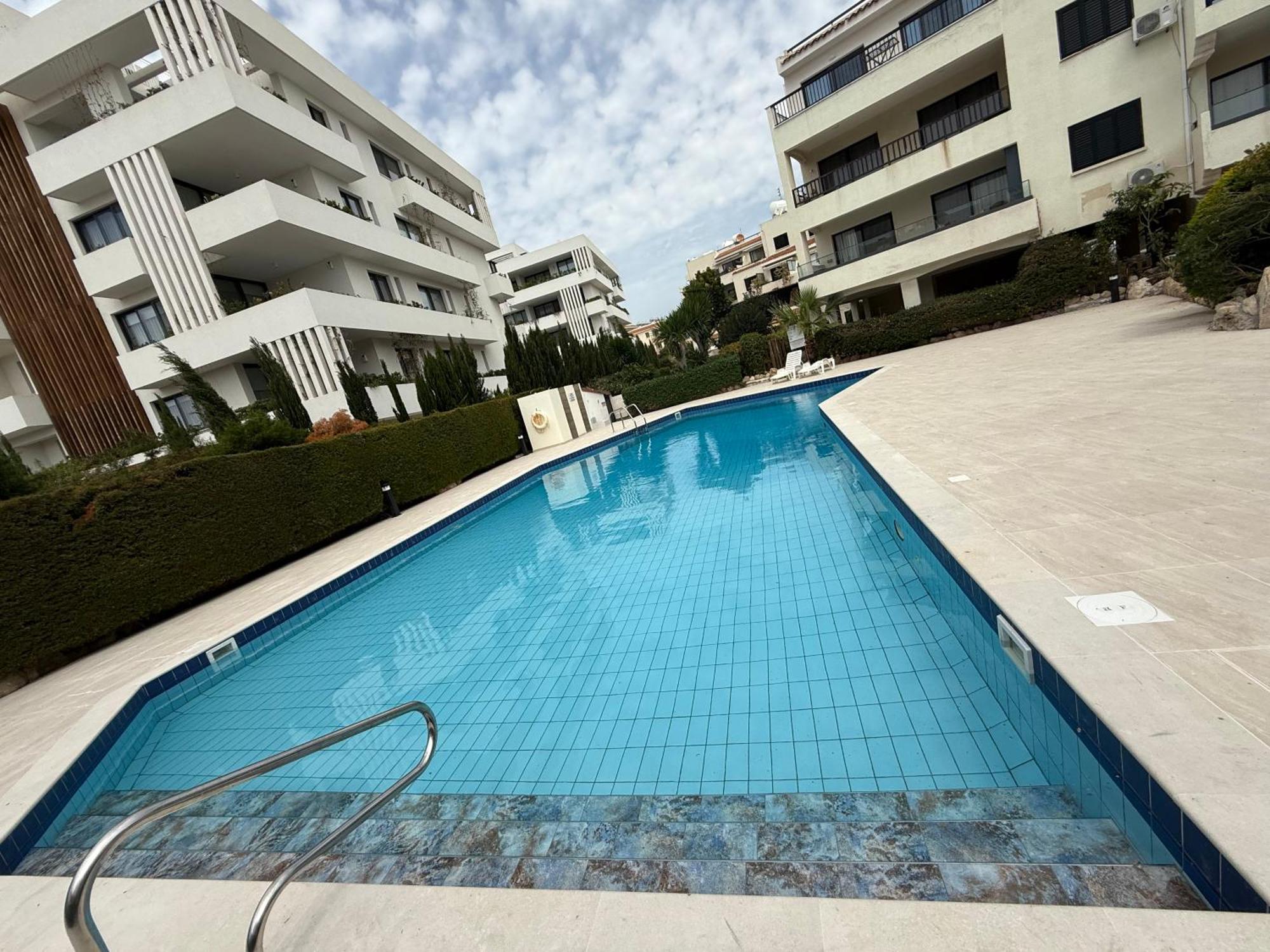 Kings Avenue - Natalia's Pafos